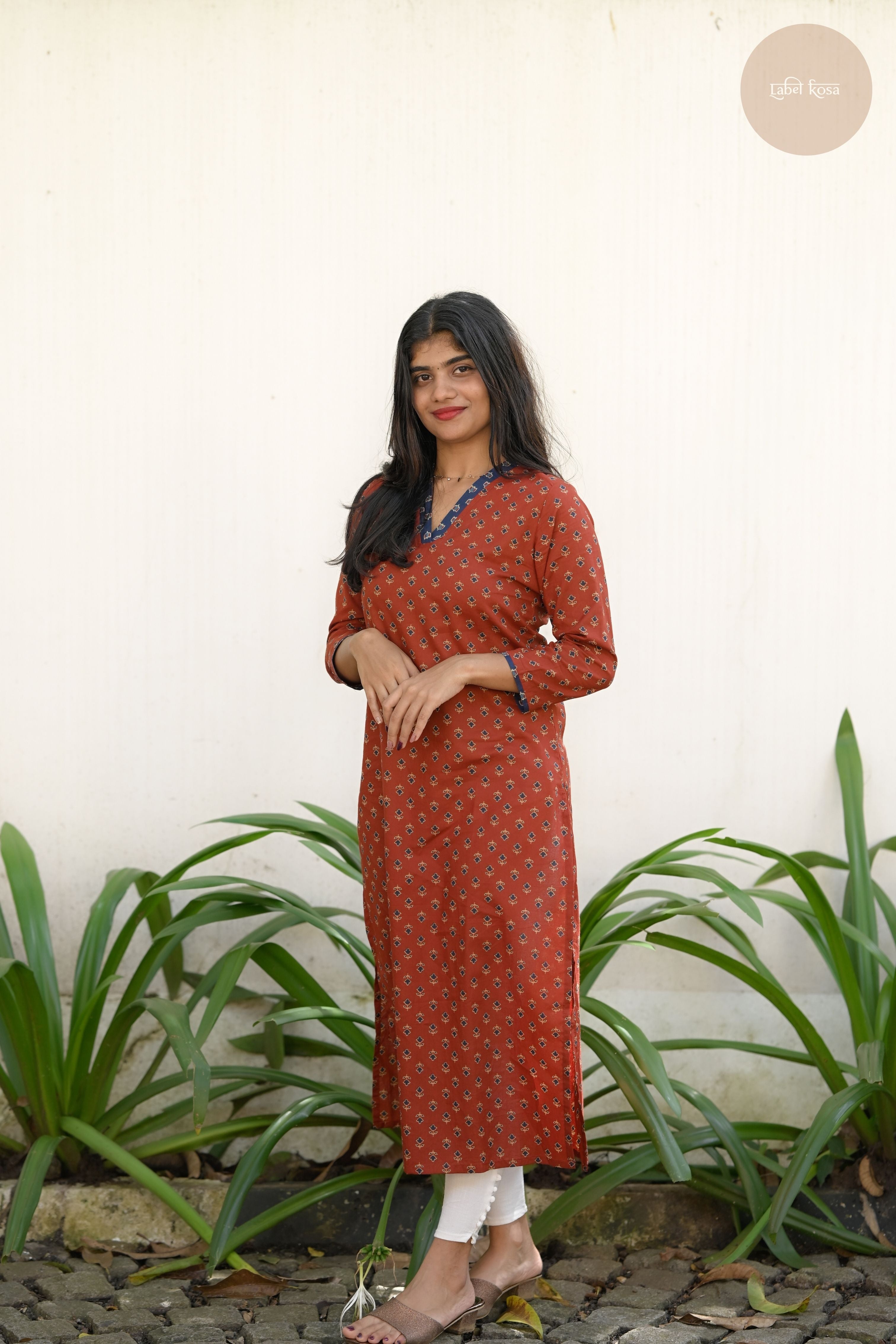 Taal - Screen Print Cotton Brick Red Kurti