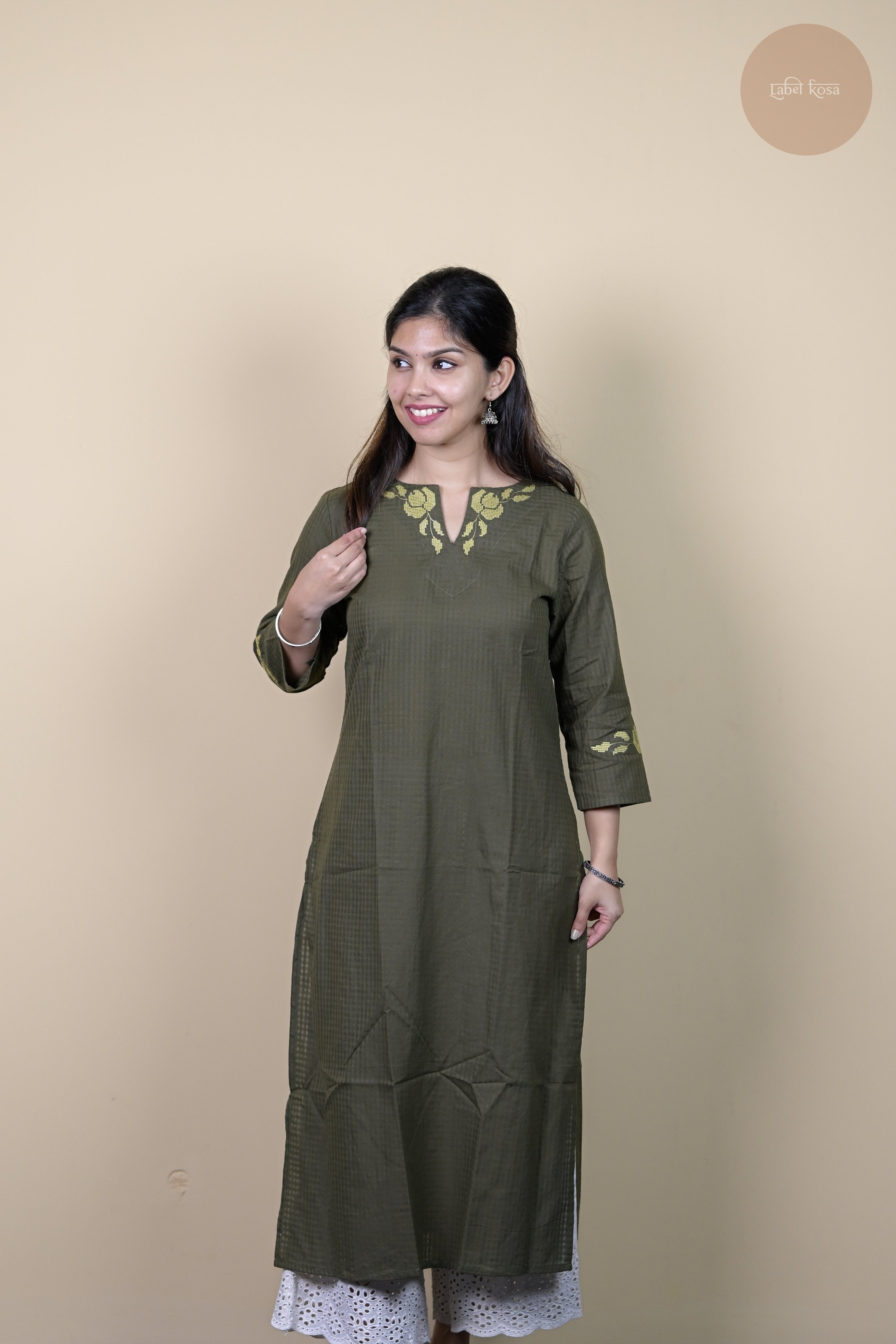 Raag -Self Check Cotton With Embroidery Sap Green Kurti