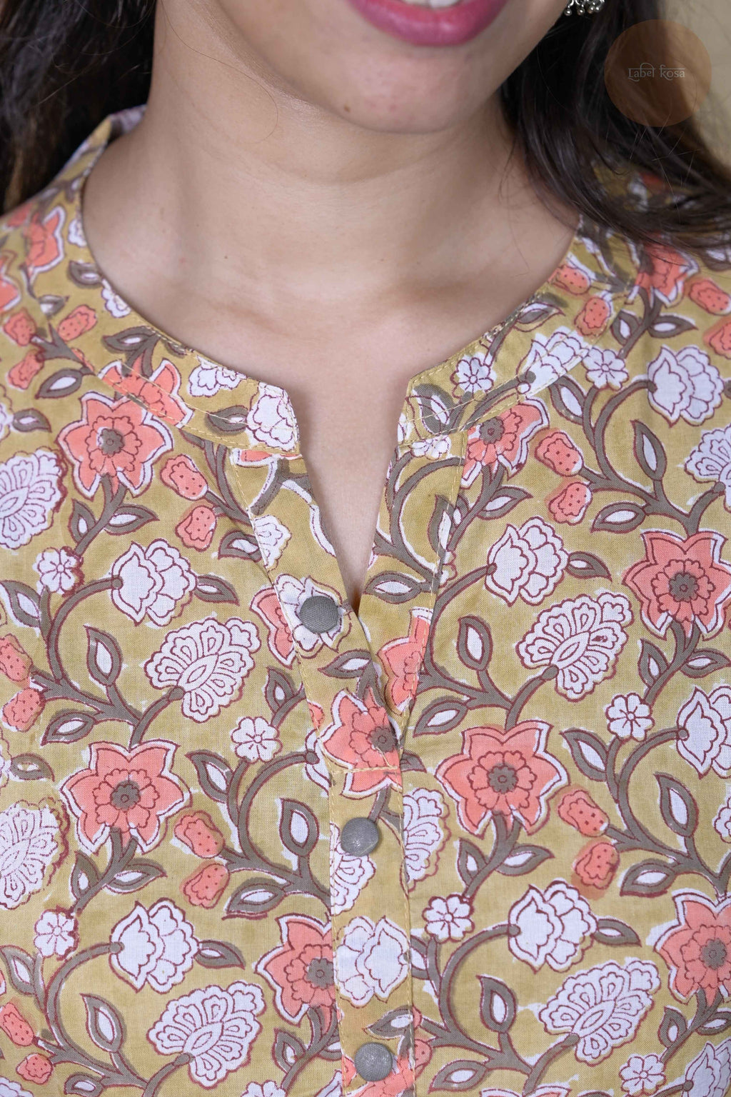 Niram - Handblock Peach Floral Kurti