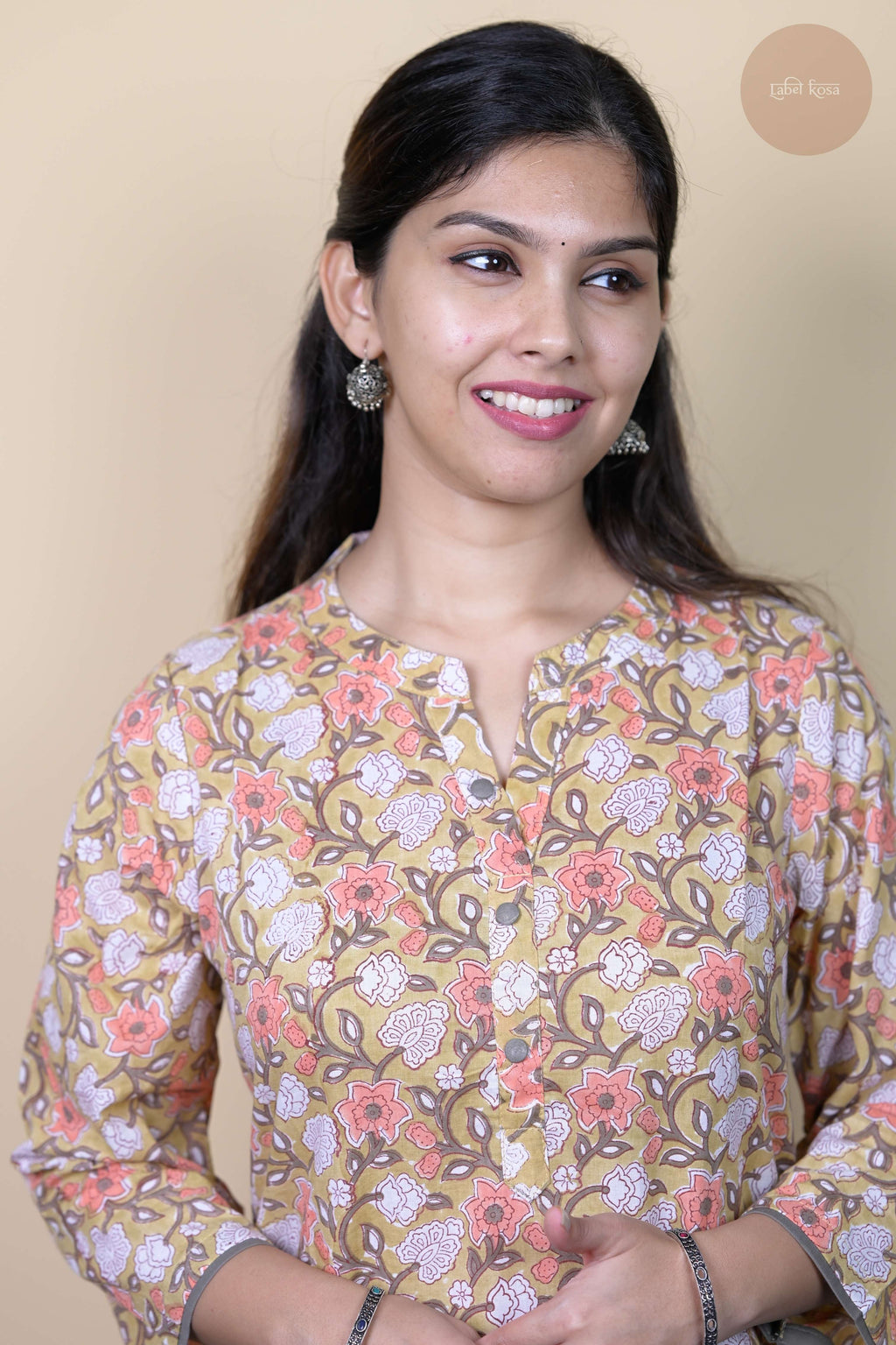 Niram - Handblock Peach Floral Kurti