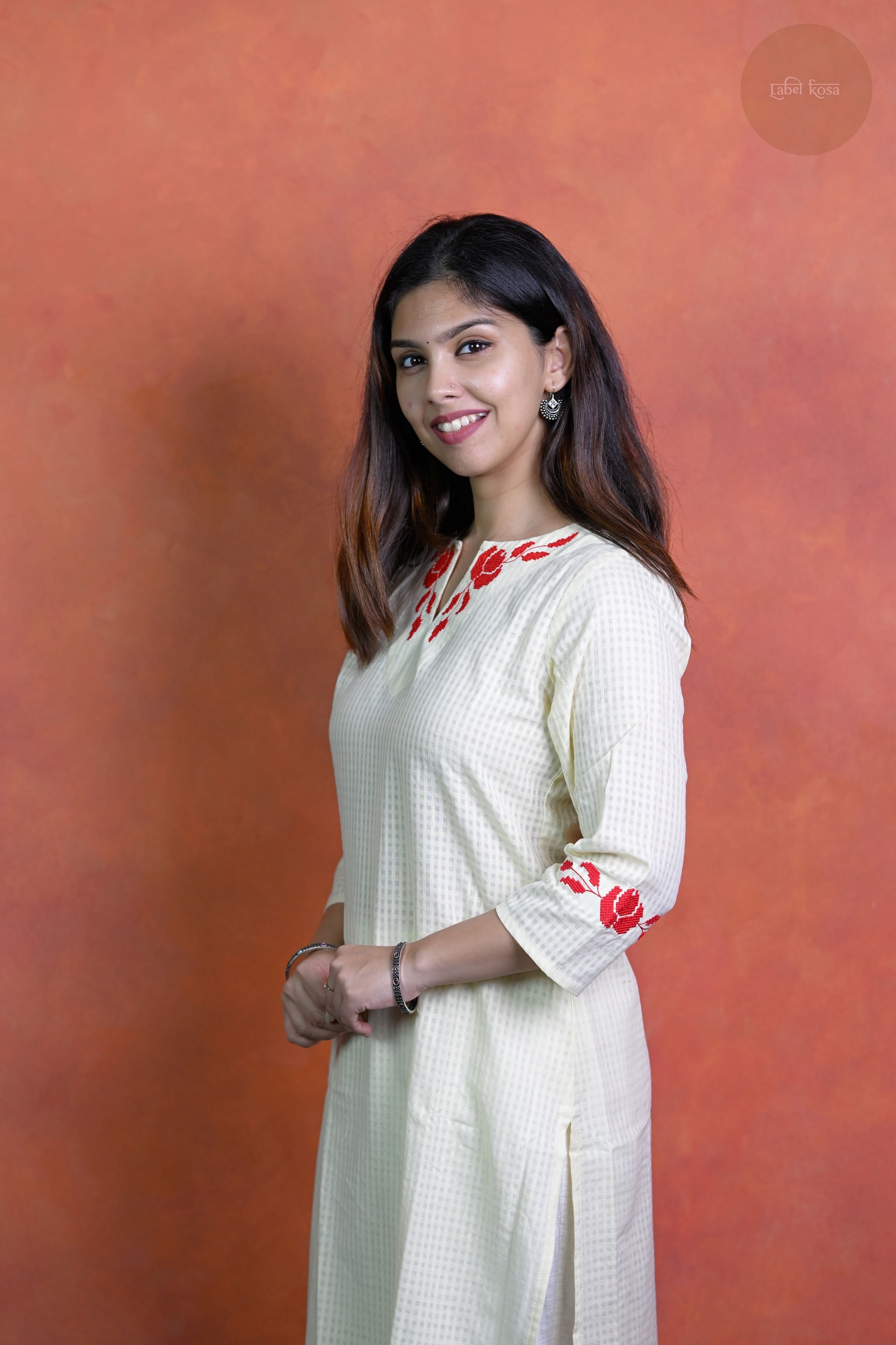 Raag -Self Check Cotton With Embroidery Off White Kurti