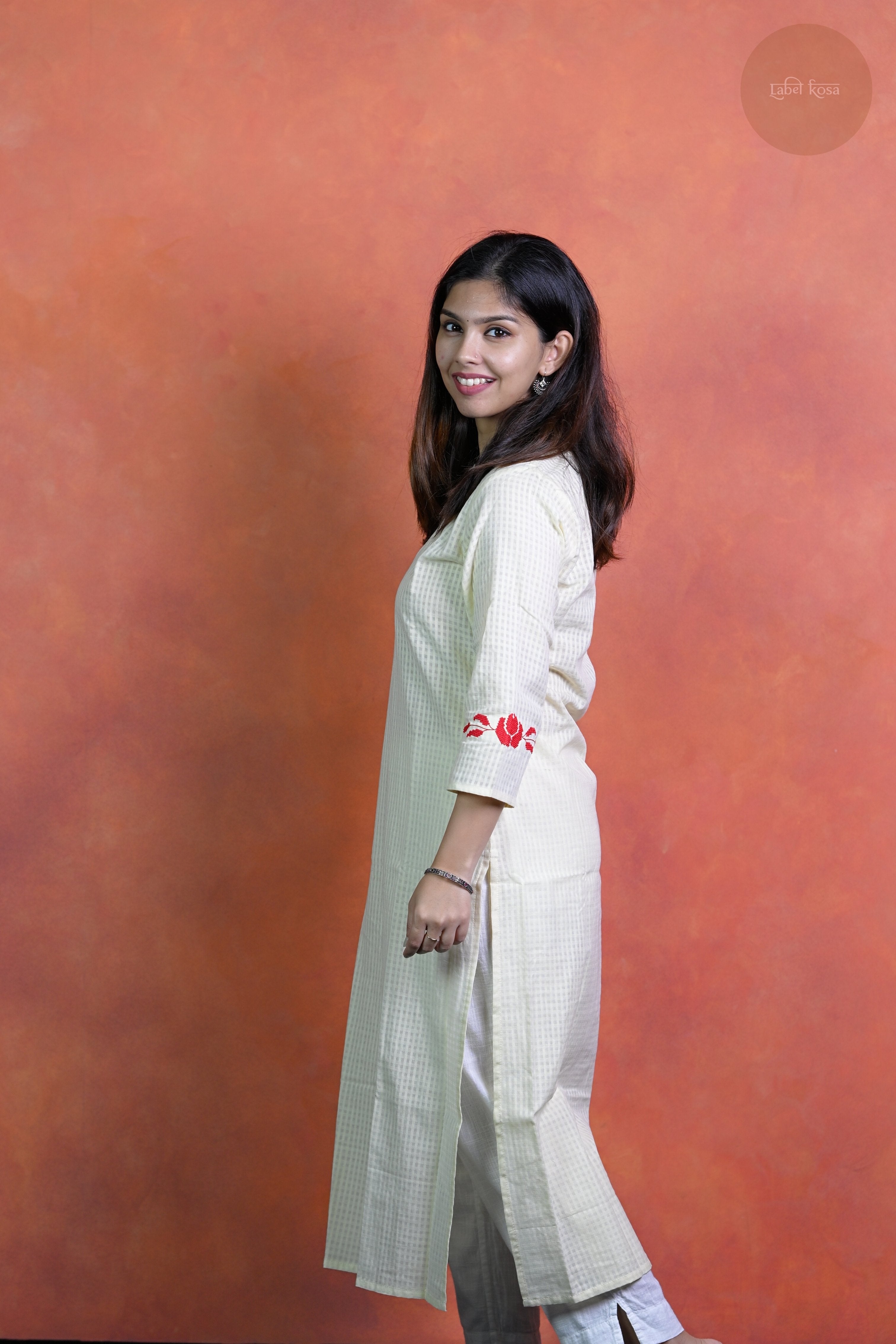 Raag -Self Check Cotton With Embroidery Off White Kurti