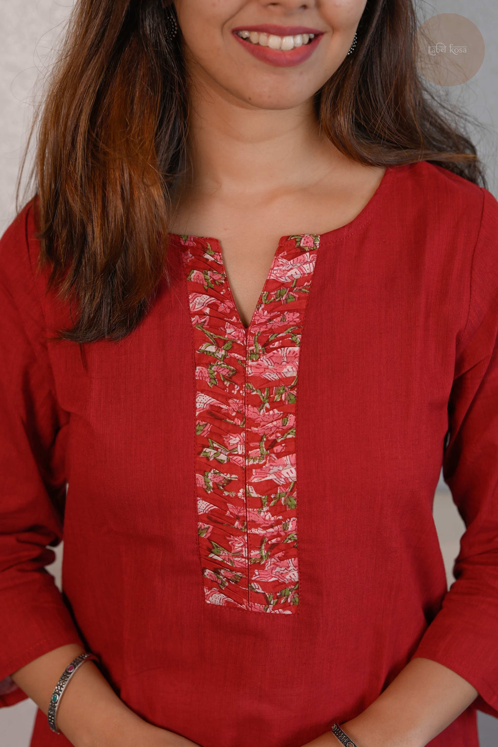 Rooh - Mangalgiri Pintuck Chilly Red Kurti