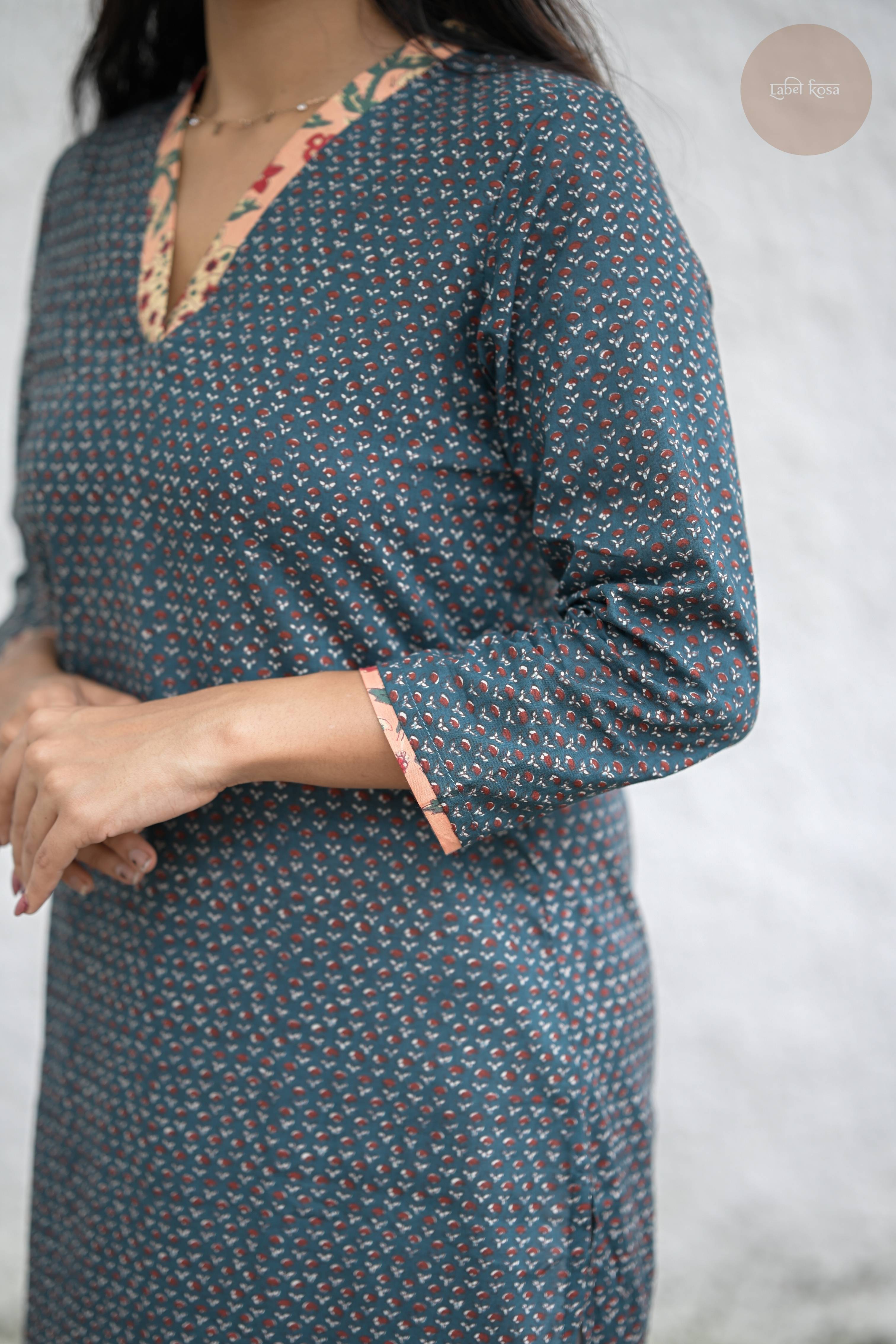 Taal - Screen Print Cotton Peacock Green Kurti