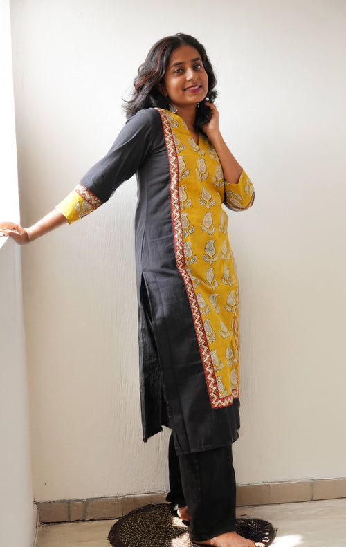 Sakhi Collection